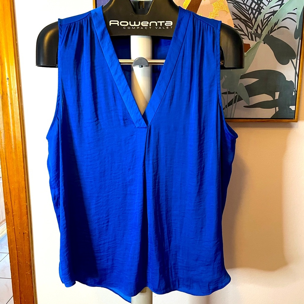 Vince Camuto blouse